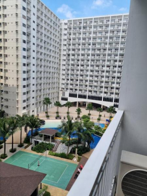 JMY Staycations